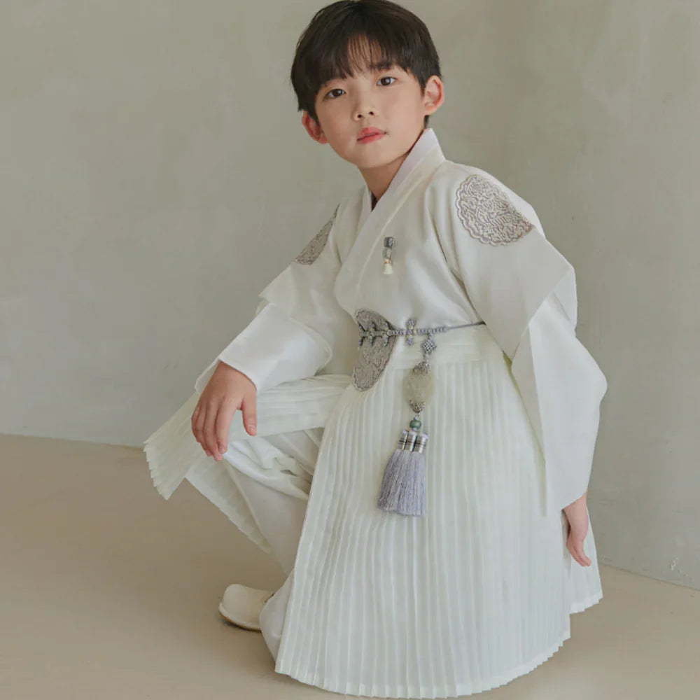 Sungkoon Pleated Ivory Boy Hanbok (100D-10YR) - Native Korean
