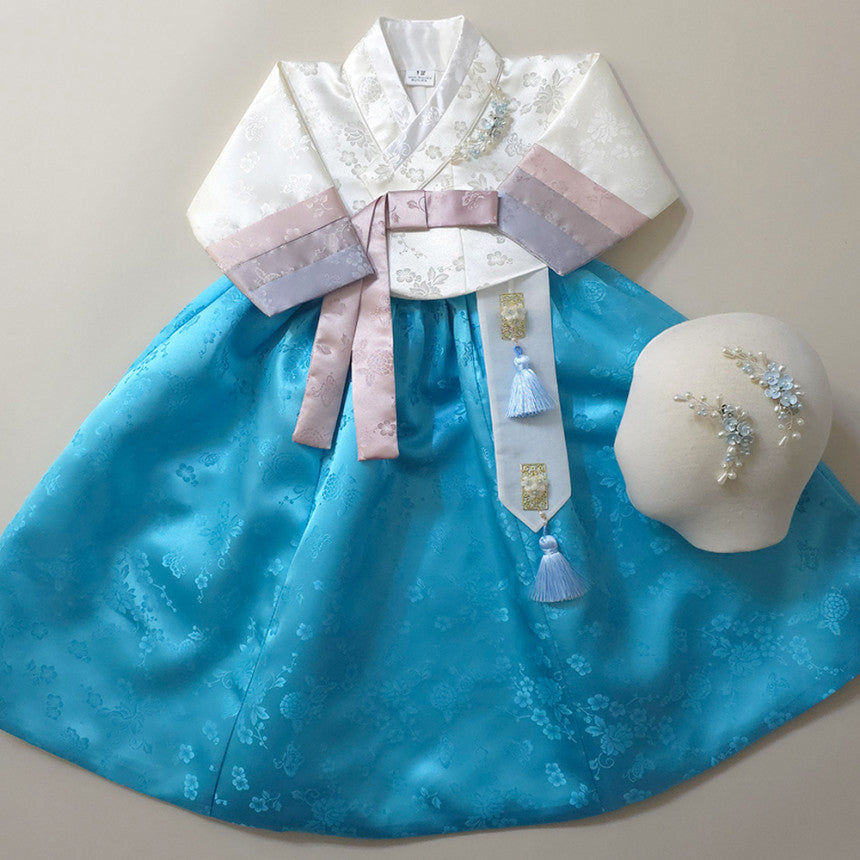 Yunjae Sky Skirt Girl Hanbok (100D-15YR)