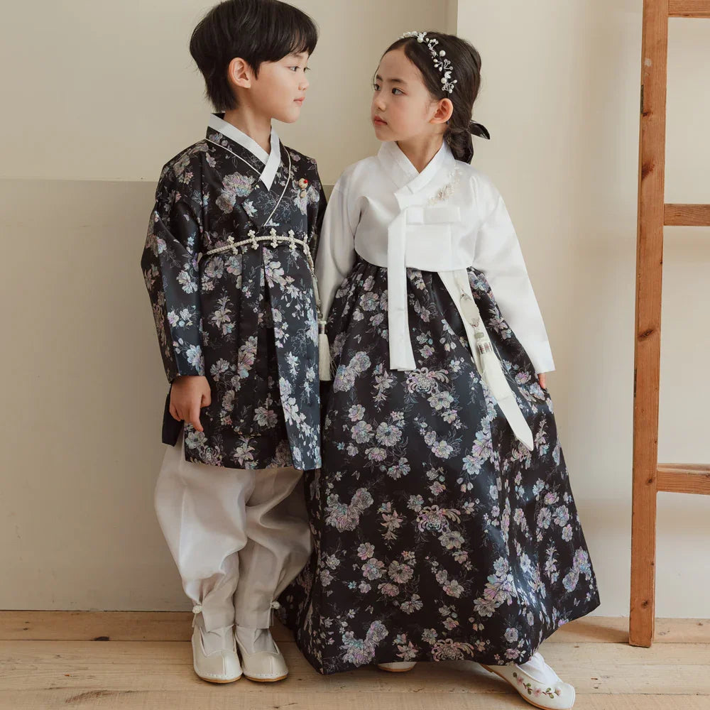 Black Pearl Outer Boy Hanbok (100D-15YR) - Native Korean