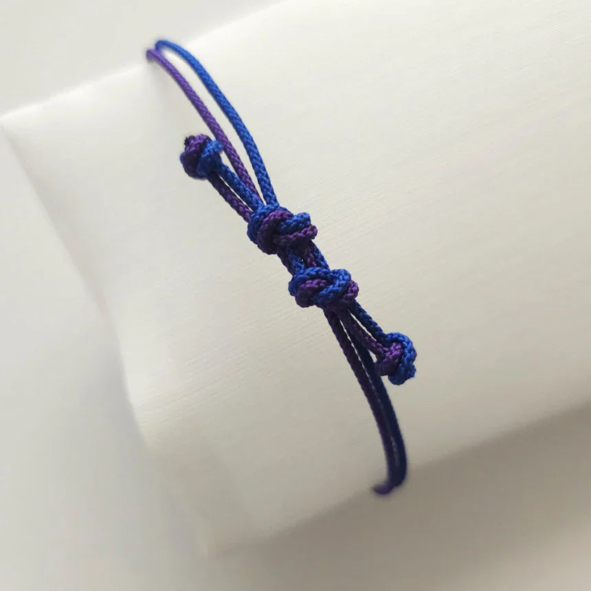 Jinwoo Knot Bracelet - Native Korean