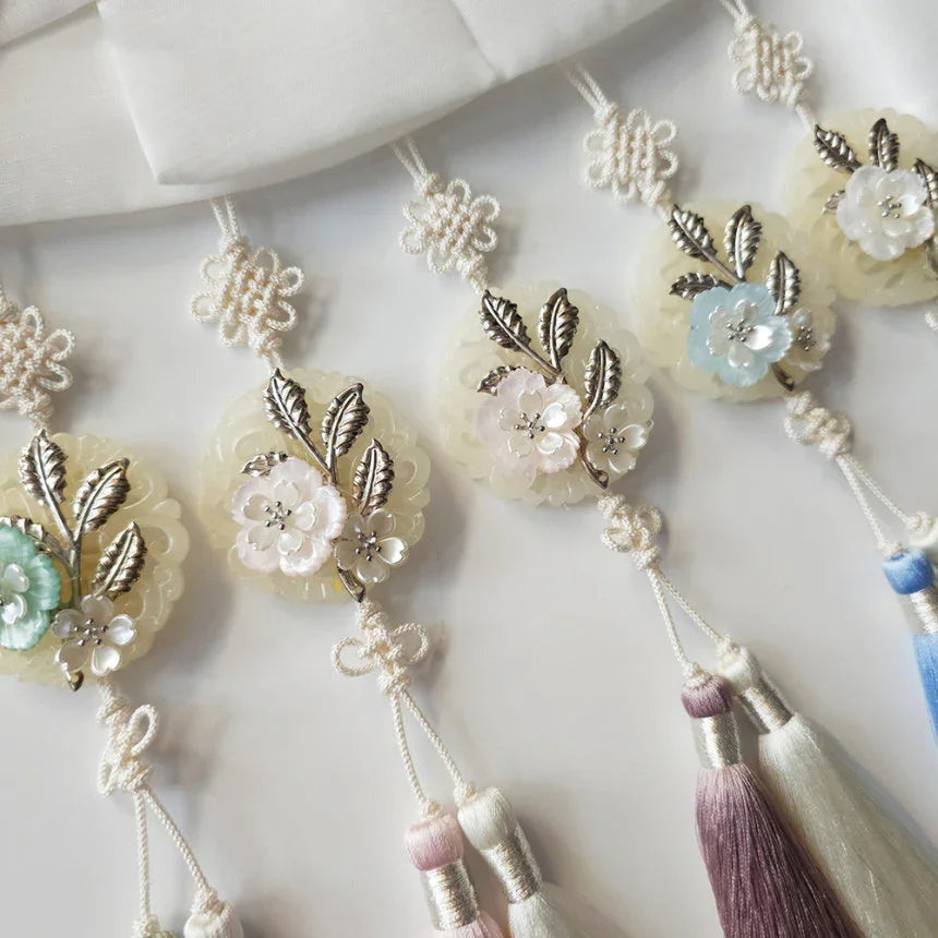 Blooming Charm Tassel Norigae - Native Korean