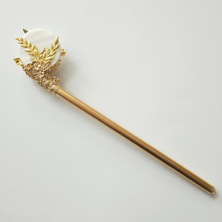 Golden Bloom Binyeo