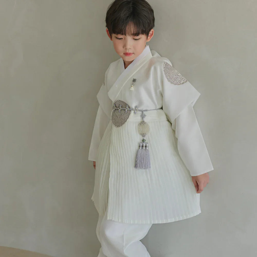 Sungkoon Pleated Ivory Boy Hanbok (100D-10YR) - Native Korean