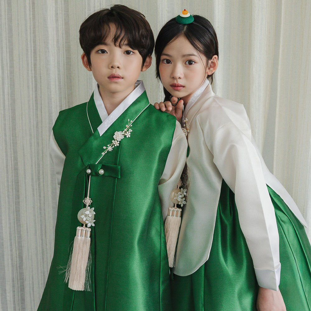 Yoonwoo Green Boy Hanbok (100D-10YR)