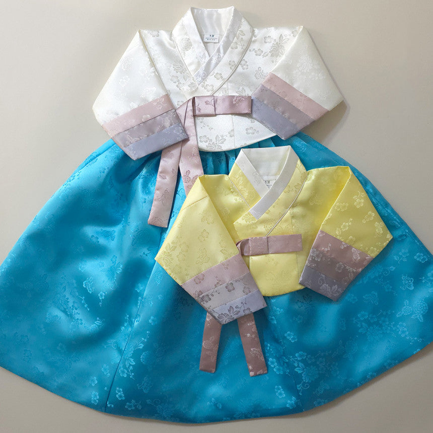 Yunjae Sky Skirt Girl Hanbok (100D-15YR)