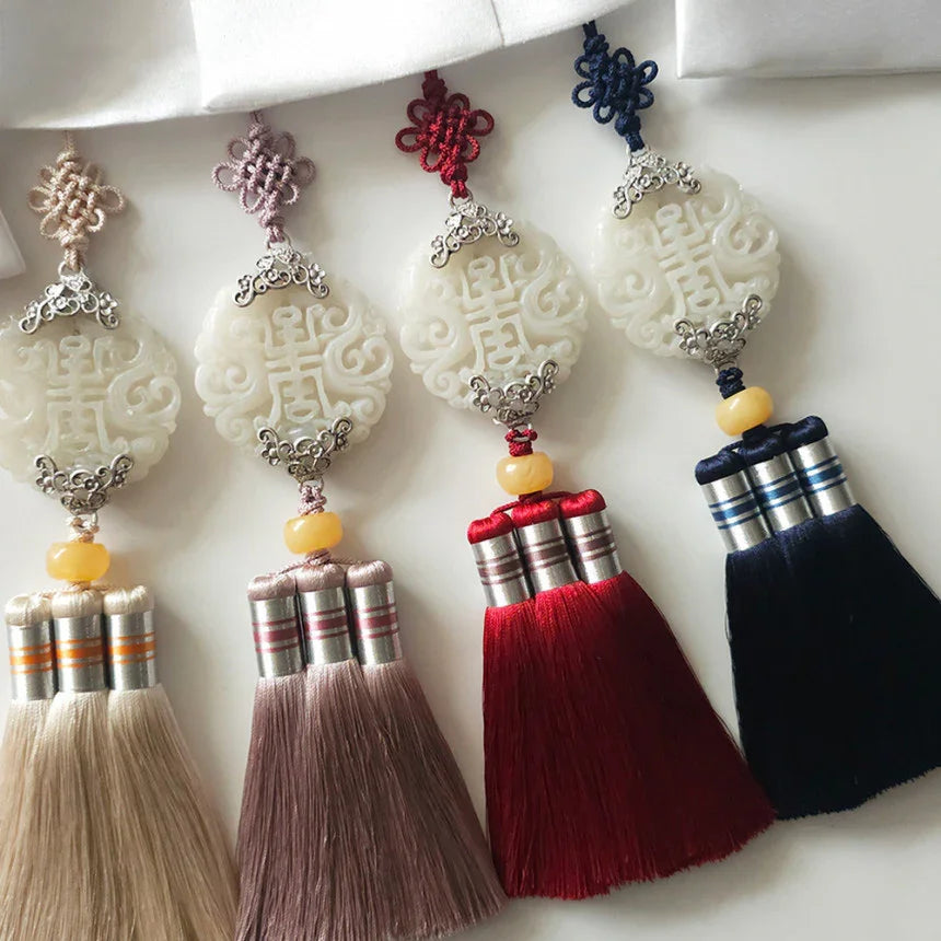 Beige Jade Harmony Tassel Norigae - Native Korean
