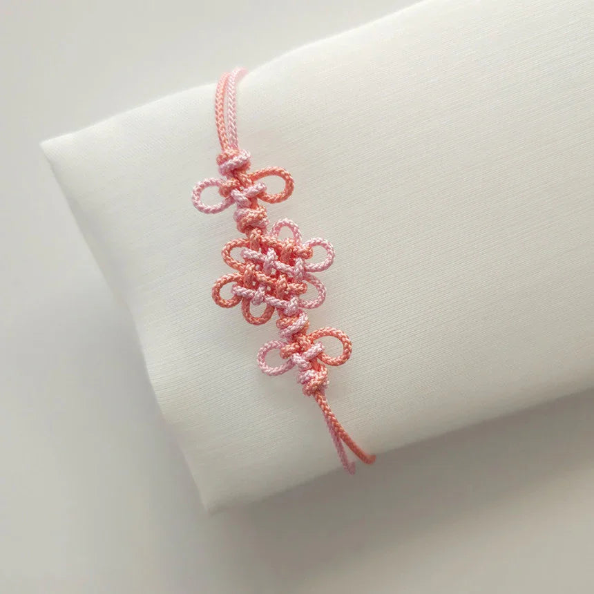 Jinwoo Knot Bracelet - Native Korean