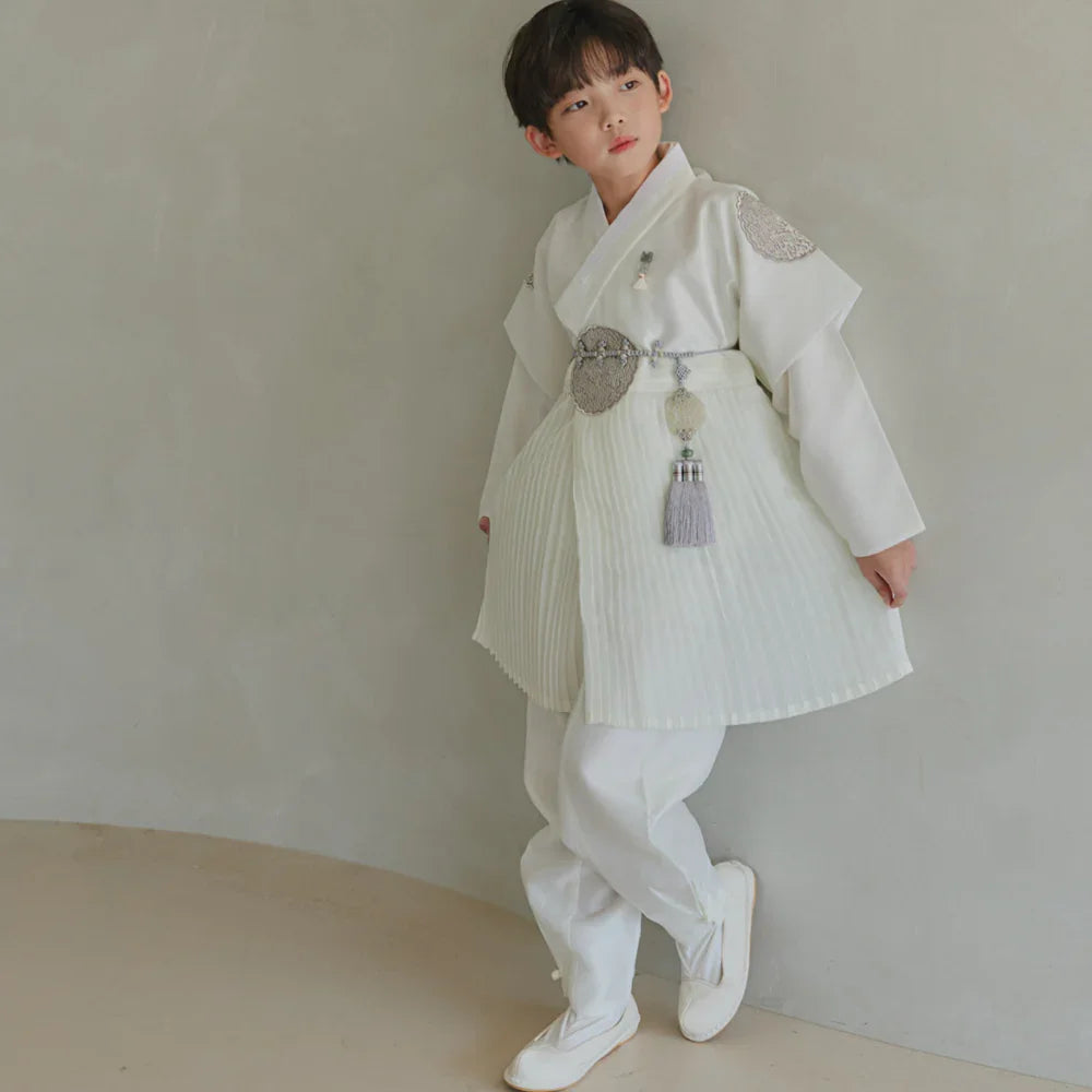 Sungkoon Pleated Ivory Boy Hanbok (100D-10YR) - Native Korean