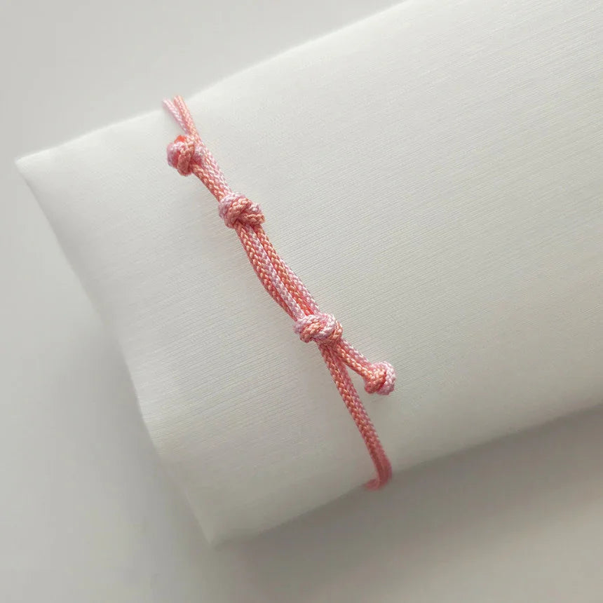 Jinwoo Knot Bracelet - Native Korean