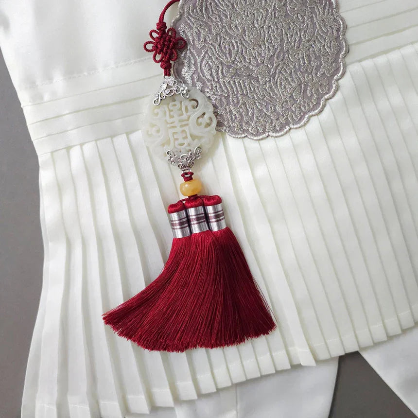 Beige Jade Harmony Tassel Norigae - Native Korean
