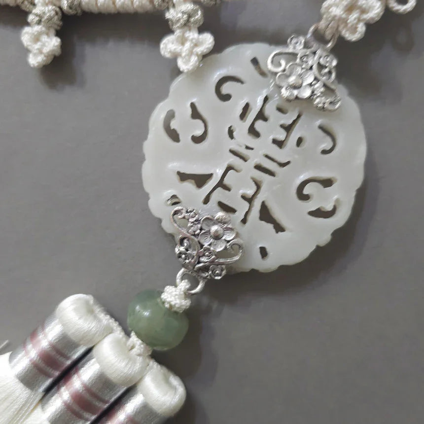 Beige Jade Harmony Tassel Dol Belt - Native Korean