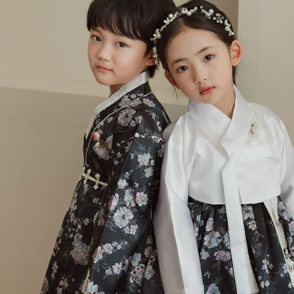 Black Pearl Outer Boy Hanbok (100D-15YR)