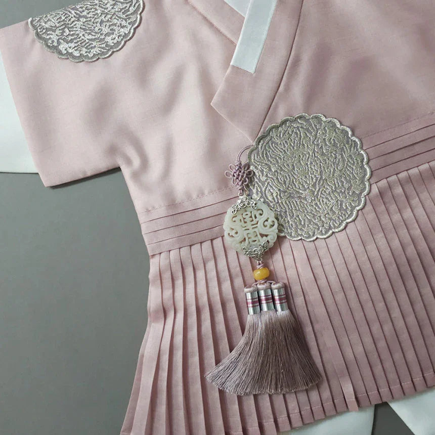 Beige Jade Harmony Tassel Norigae - Native Korean