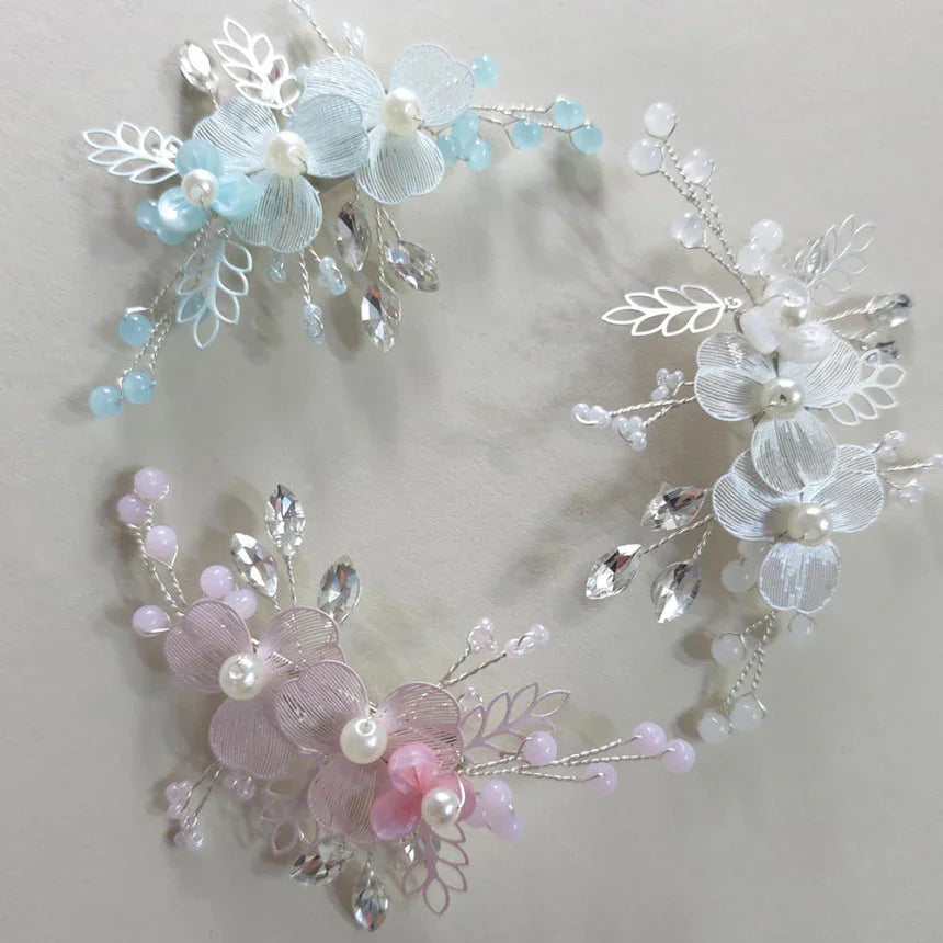 Liv Floral Crystal Hairpin