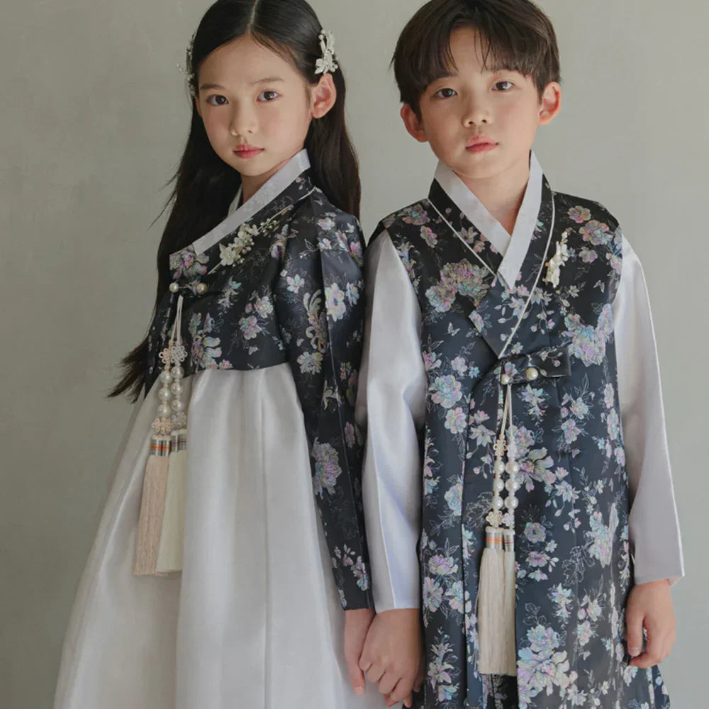 Black Pearl Vest Boy Hanbok (100D-15YR)