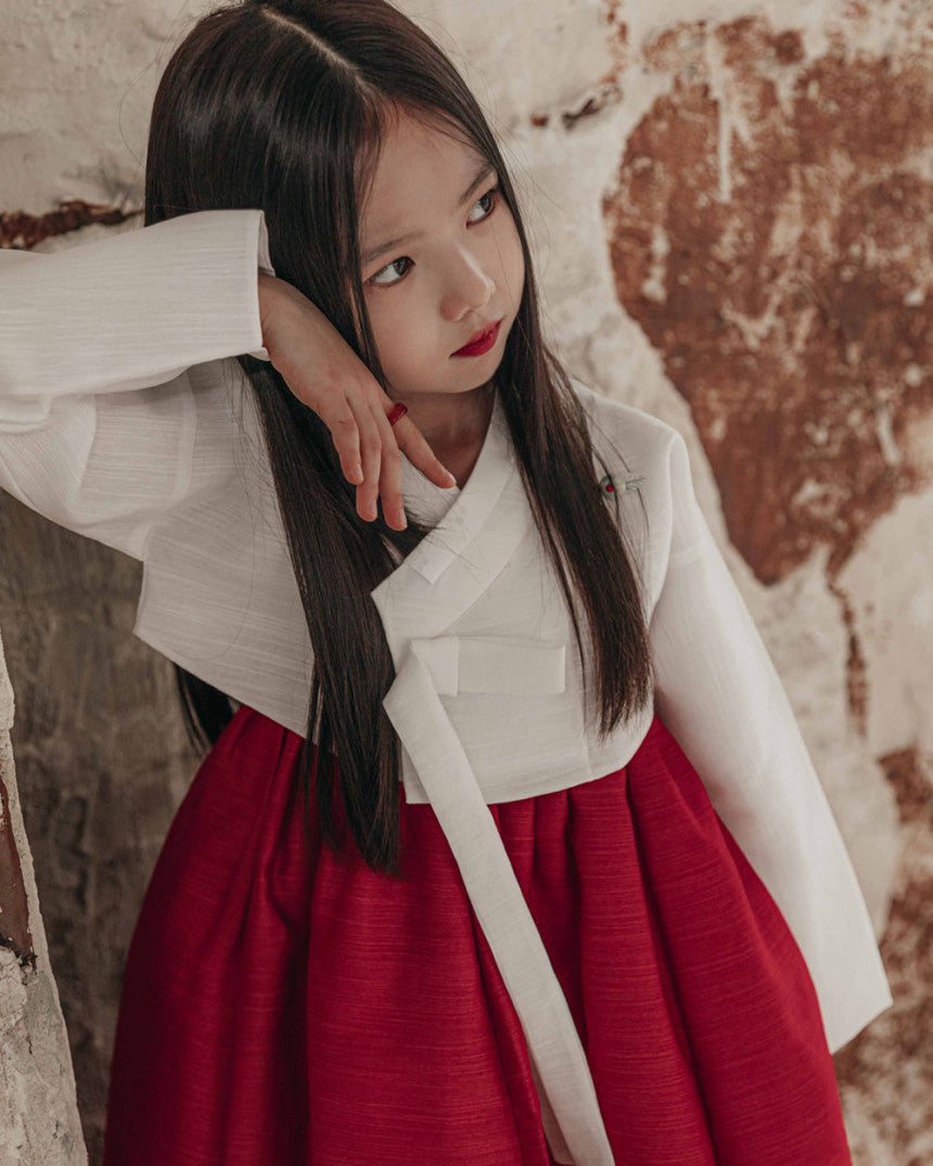 Gumiho Red Girl Hanbok (100D-8YR)