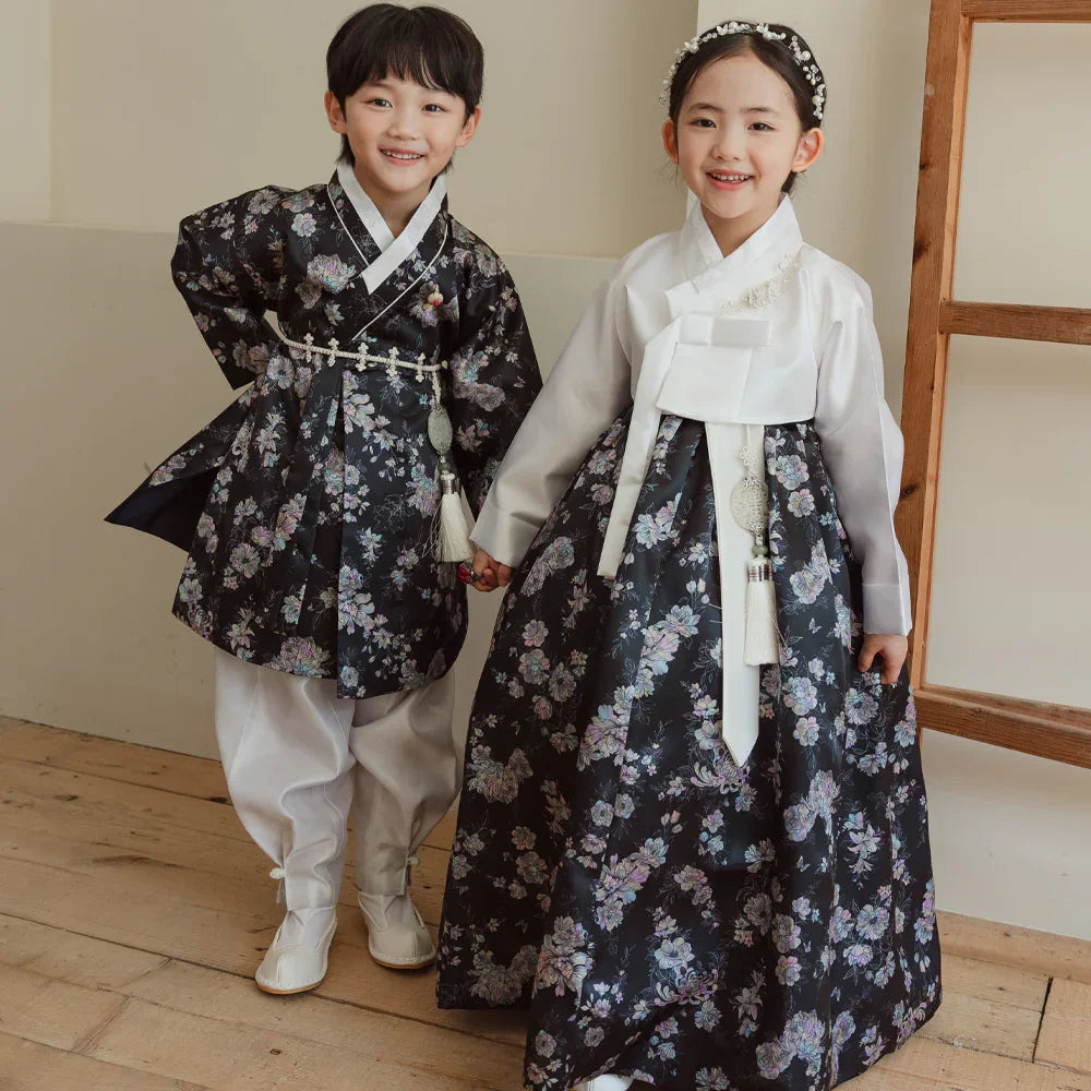 Black Pearl Outer Boy Hanbok (100D-15YR) - Native Korean