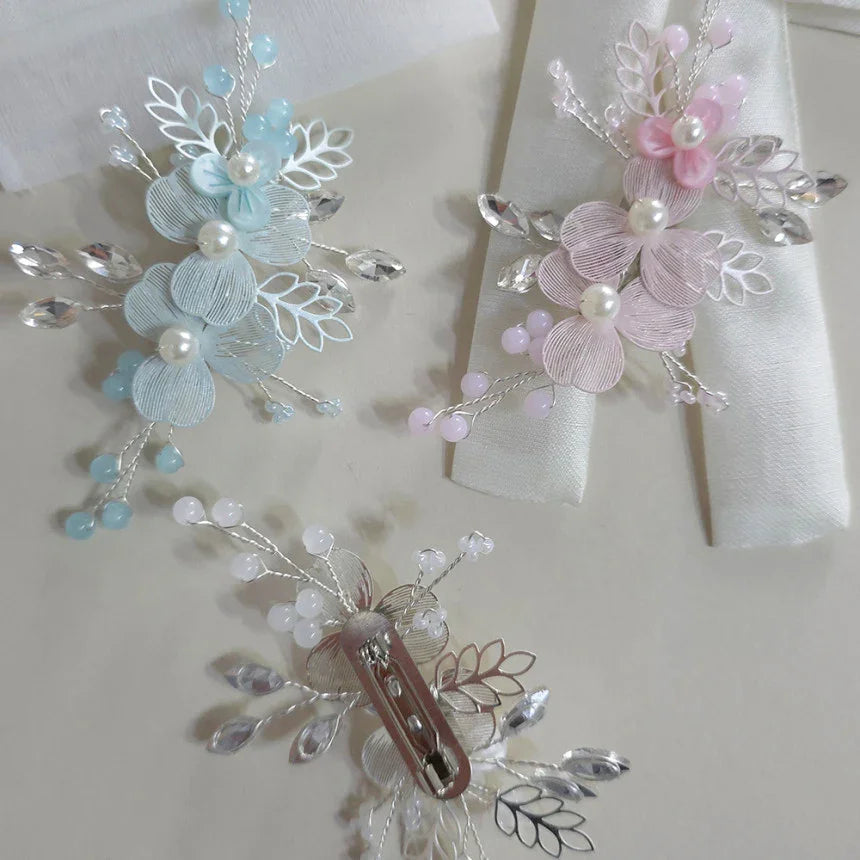 Liv Floral Crystal Brooch
