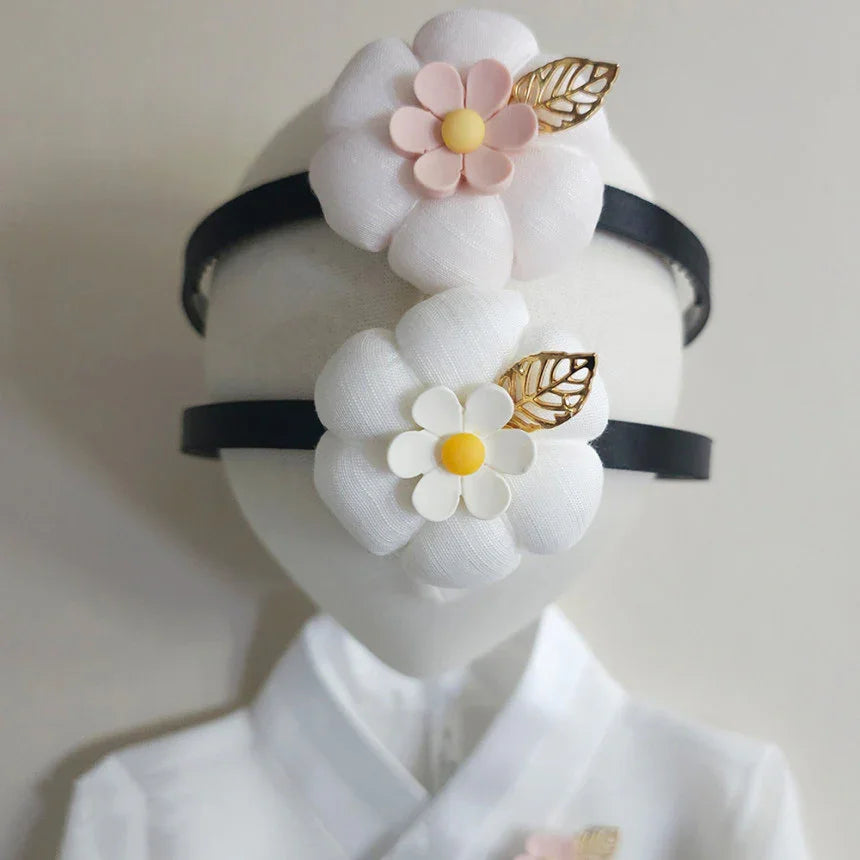 Daisy Blossoms Hanbok Headband