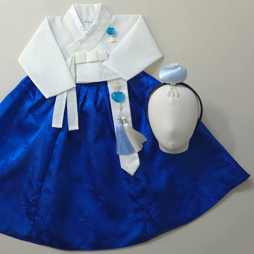 Heejin Blue Skirt Girl Hanbok (100D-15YR)