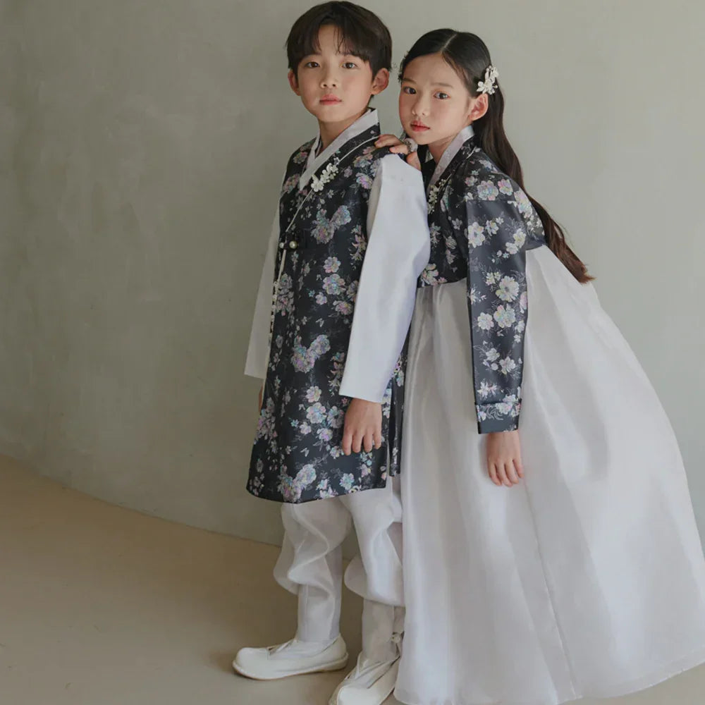 Black Pearl Vest Boy Hanbok (100D-15YR) - Native Korean