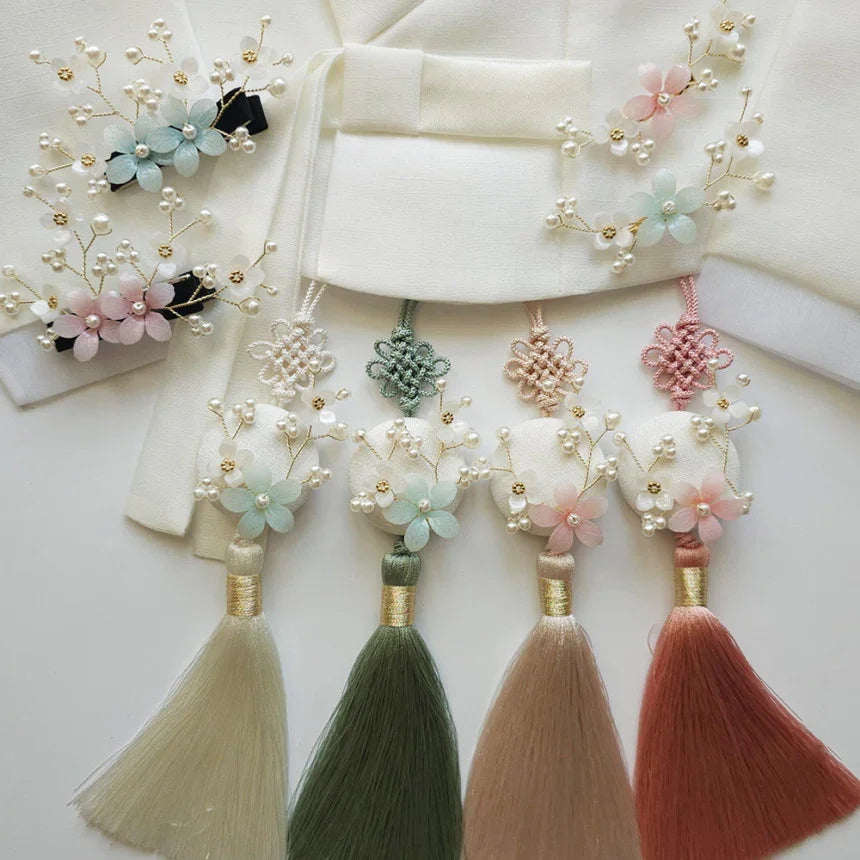 Daon Floral Tassel Norigae