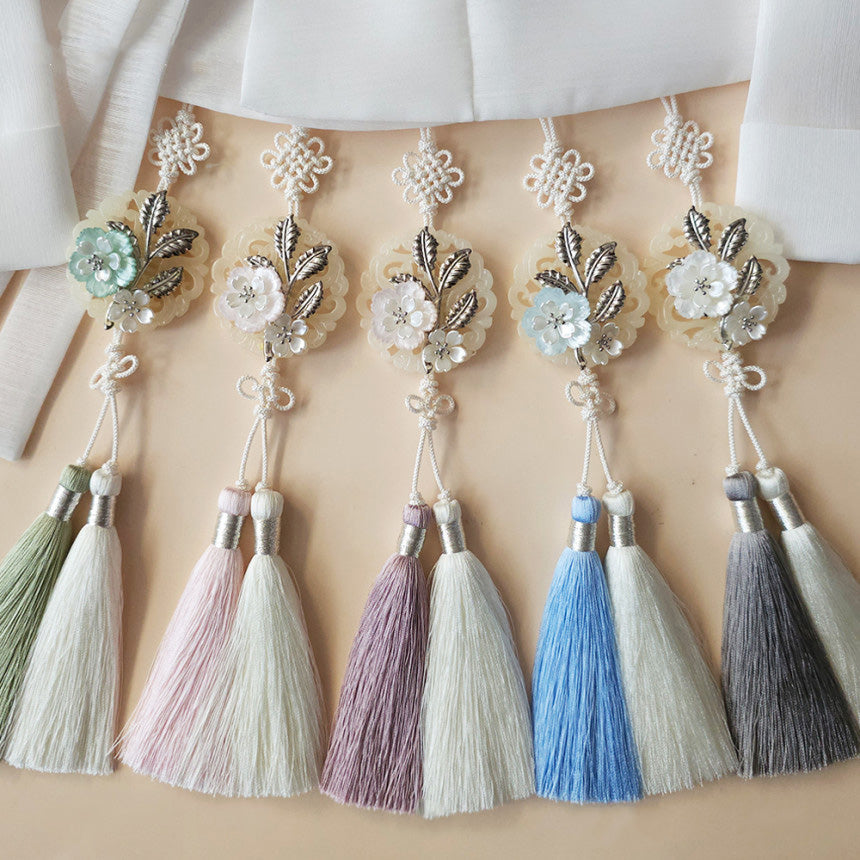 Blooming Charm Tassel Norigae