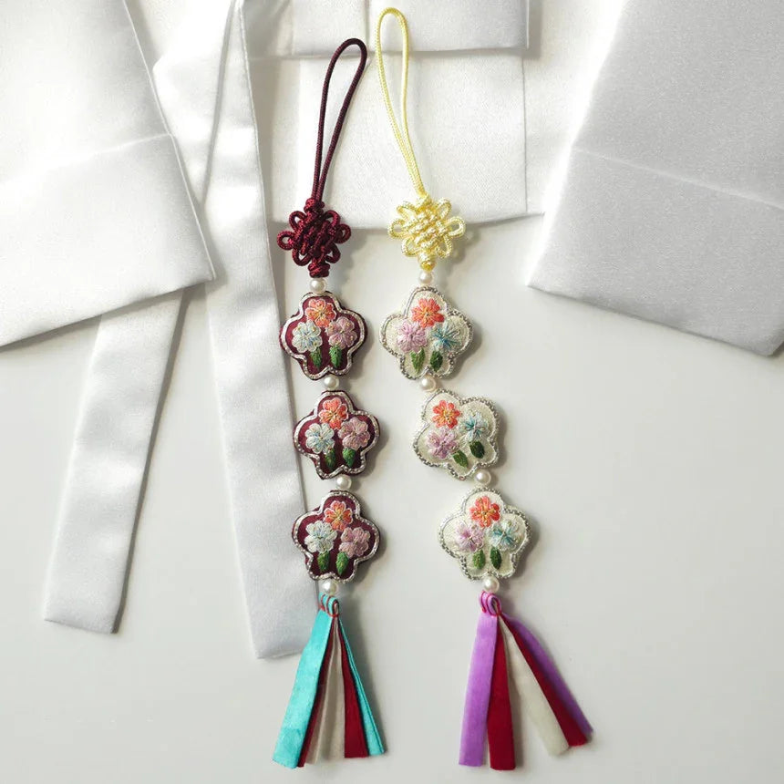 Embroidered Flower Norigae - Native Korean