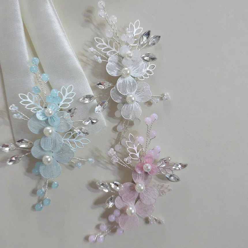 Liv Floral Crystal Brooch