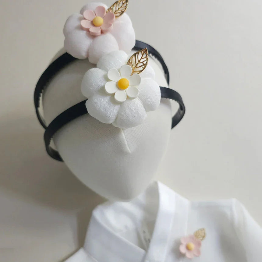 Daisy Blossoms Hanbok Headband