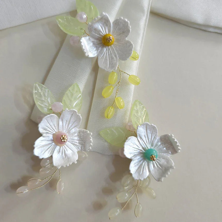 Mother of Pearl Floral Brooch - Native Korean