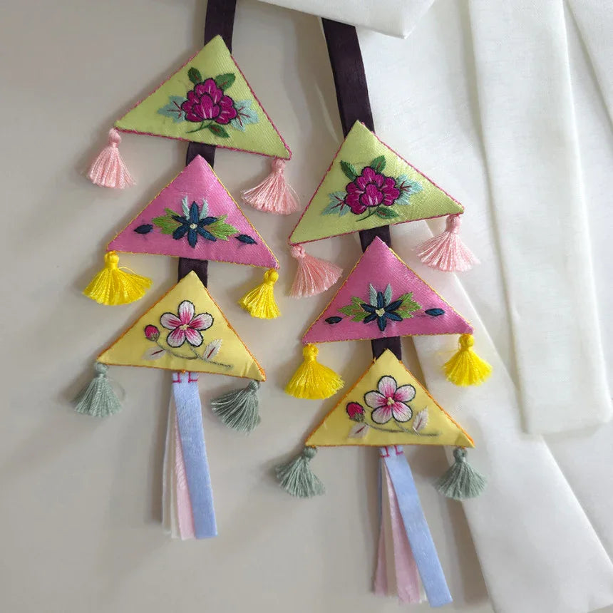 Triangle Embroidered Norigae