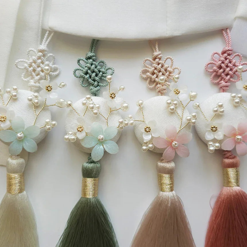 Daon Floral Tassel Norigae