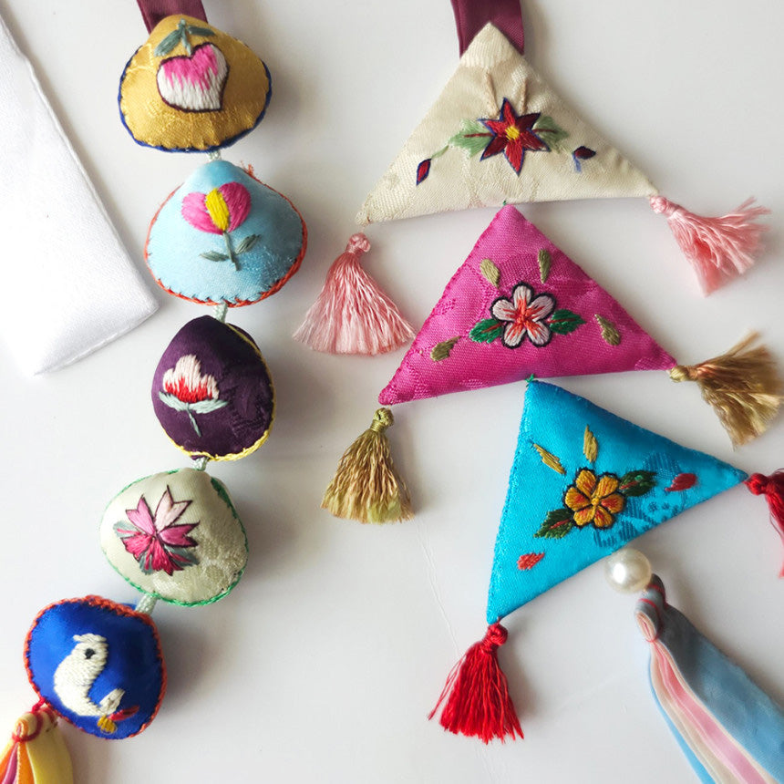 Traditional Embroidered Norigae