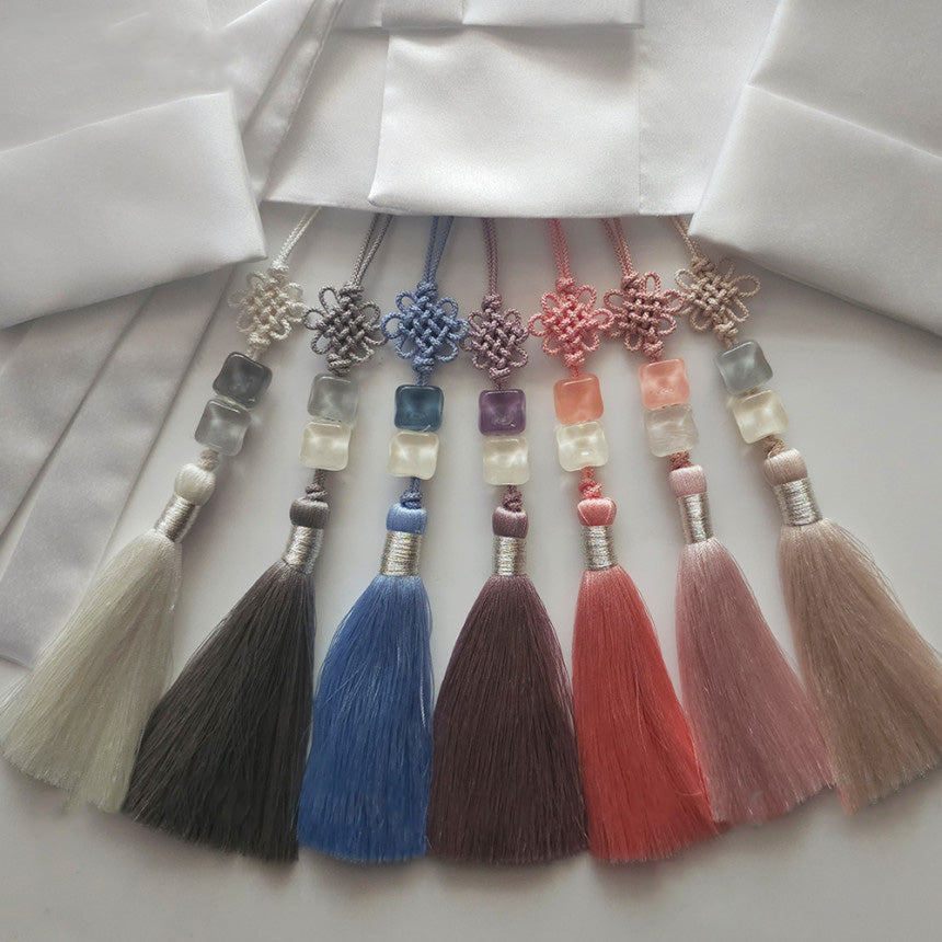 Moonstone Glow Tassel Norigae