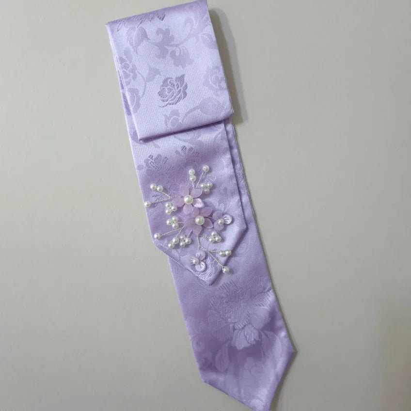 Lavender floral Native Korean daenggi with pearl flower embellishments