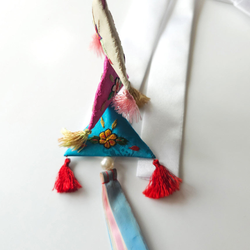 Traditional Embroidered Norigae