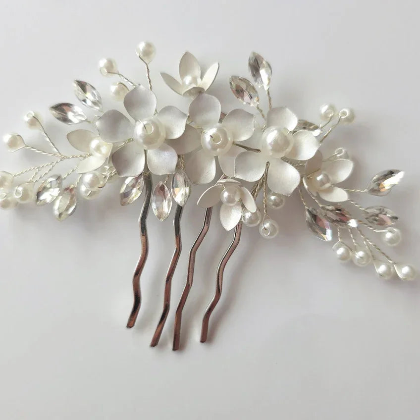 Botanical Native Korean hair comb with white flowers, pearls, and crystals.