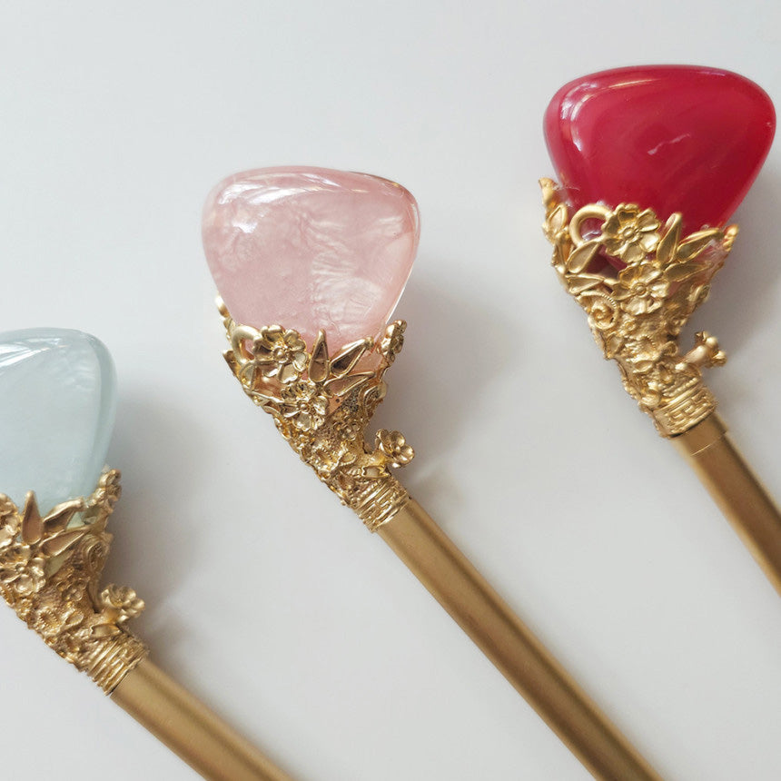 Gemstone Bloom Binyeo