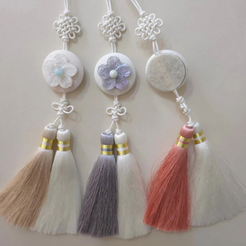 Pure Petal Tassel Norigae