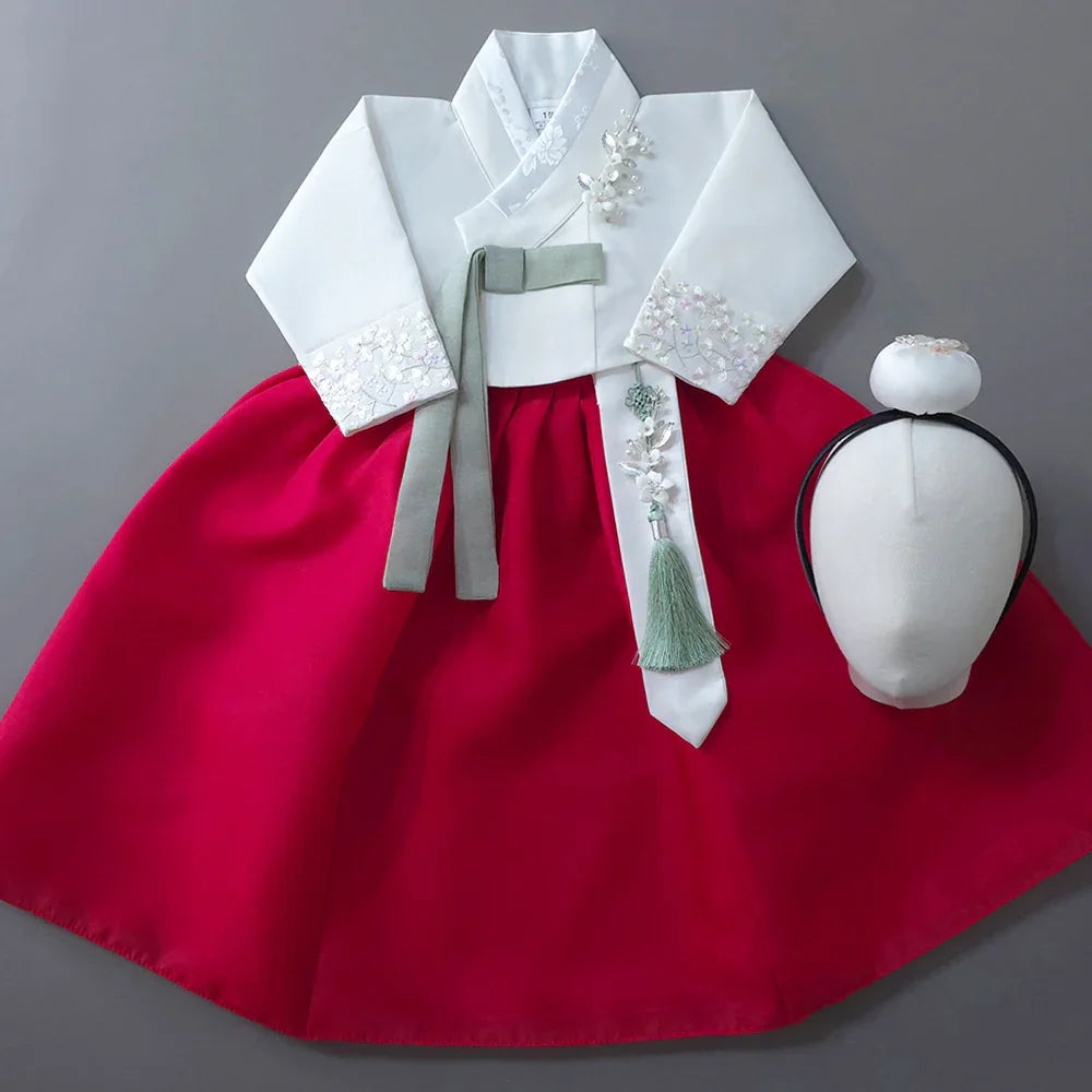Yujin White Red Girl Hanbok (100D-15YR)