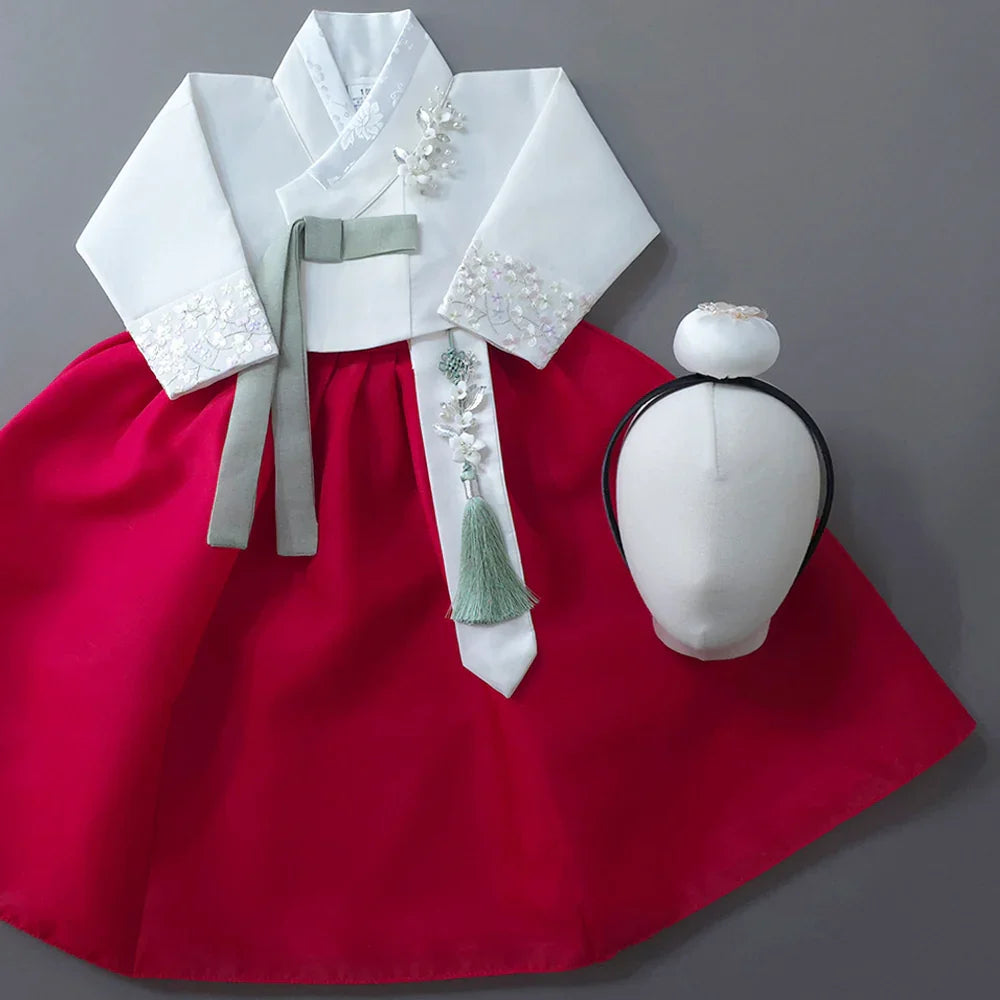 Yujin White Red Girl Hanbok (100D-15YR)
