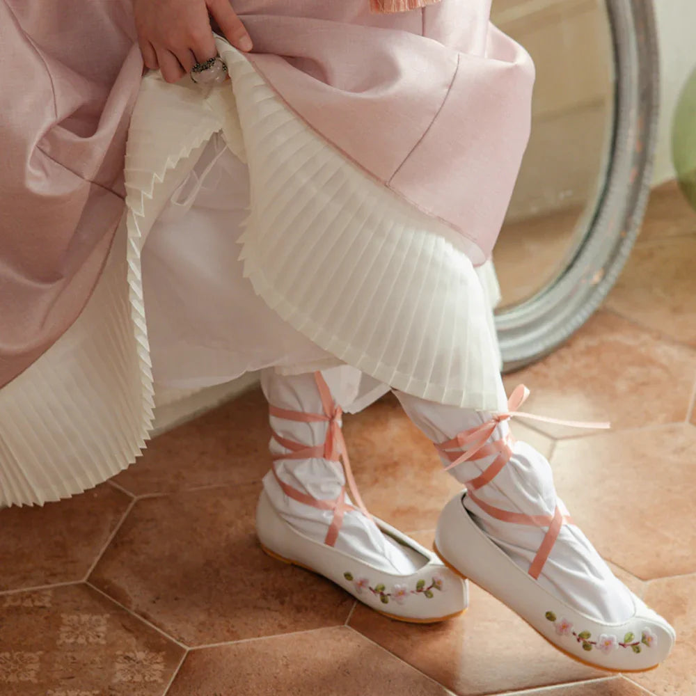 Lynn Pink Girl Hanbok (100D-10YR) - Native Korean