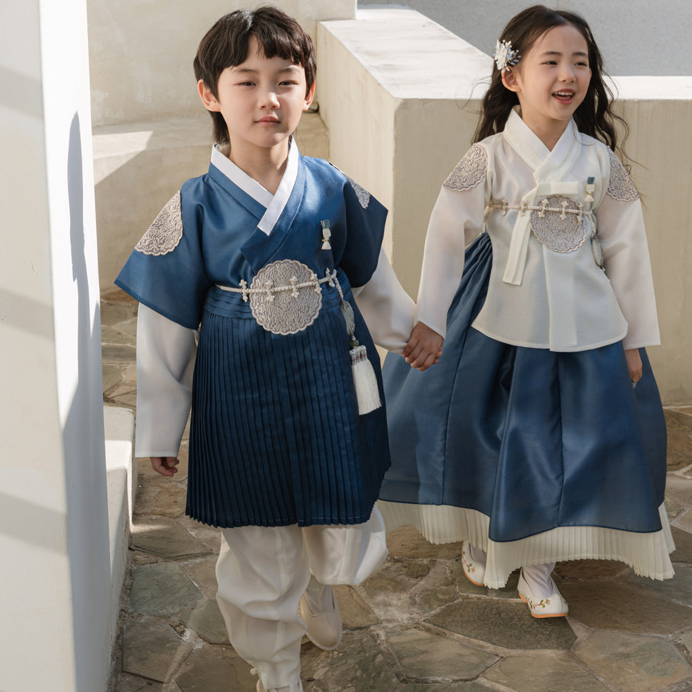 Sungbin Pleated Blue Girl Hanbok (100D-10YR)