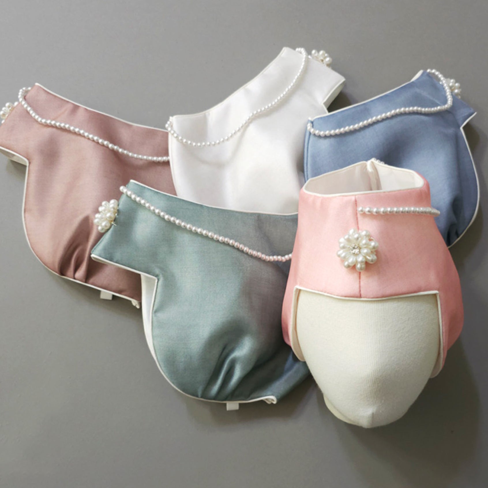 Yuhee Jobawi (3 colors - XS, S)