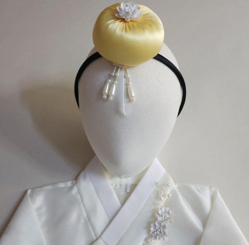 Blossom Pearl Cushion Headband - Native Korean