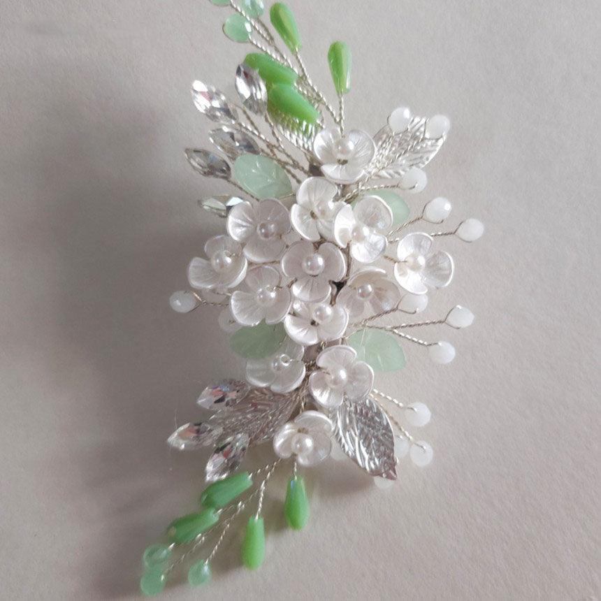 Crystal Bloom Hairpin - Native Korean