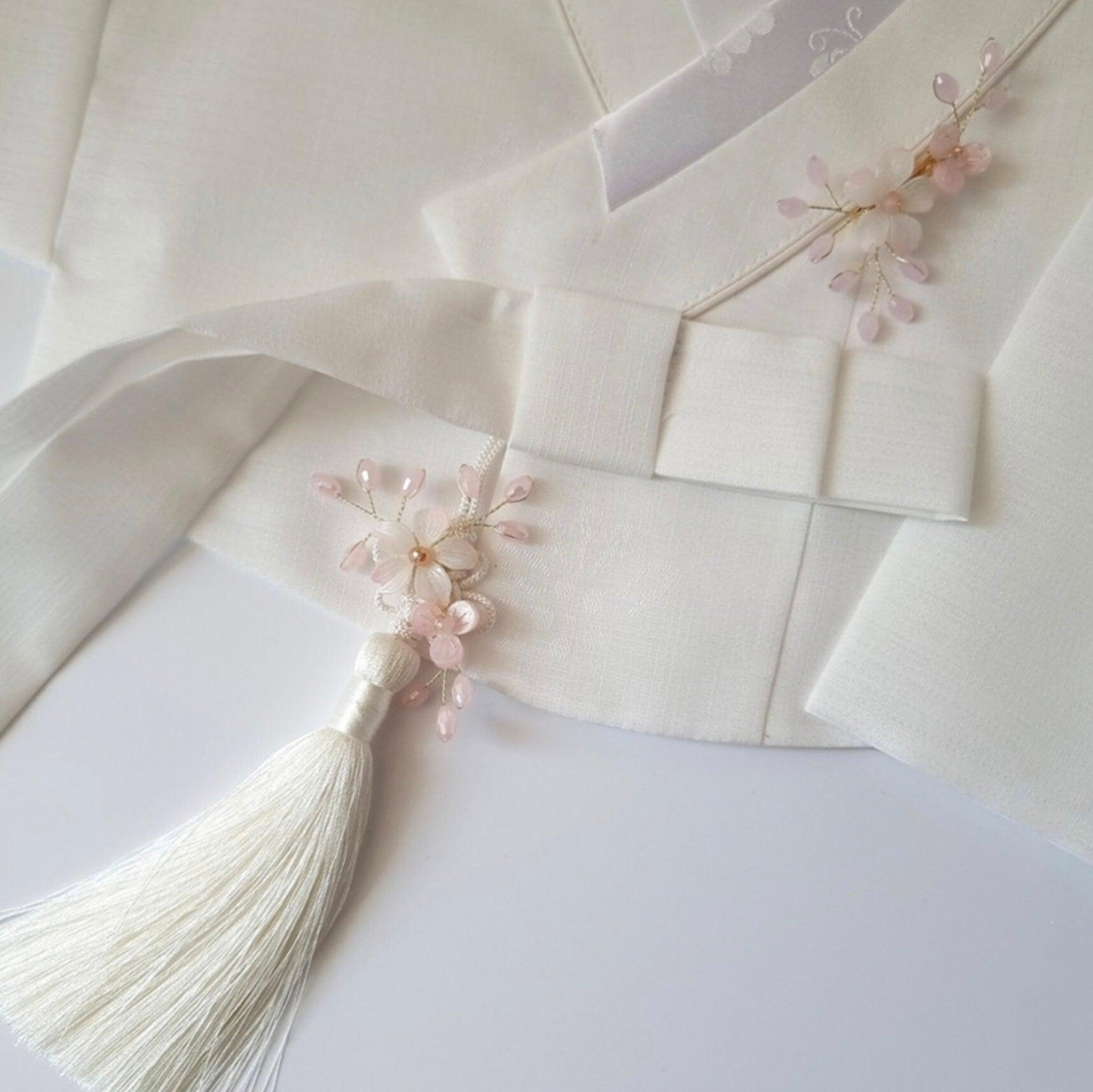 Cutie Floral Tassel Norigae W/Brooch Set - Native Korean