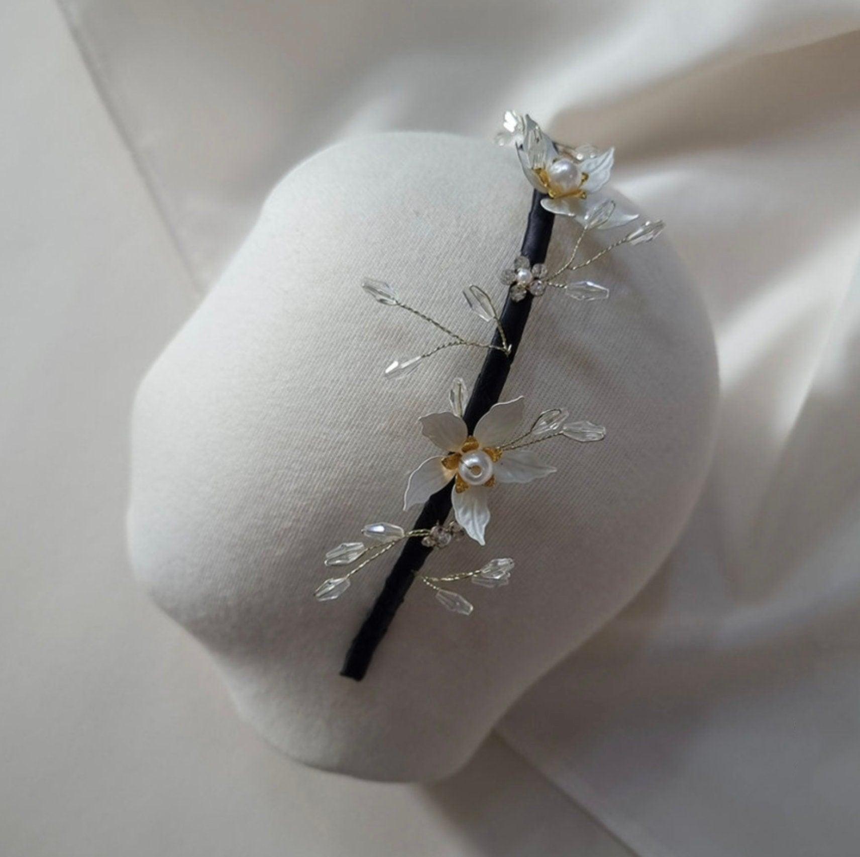 Daisy Beads Headband - Native Korean