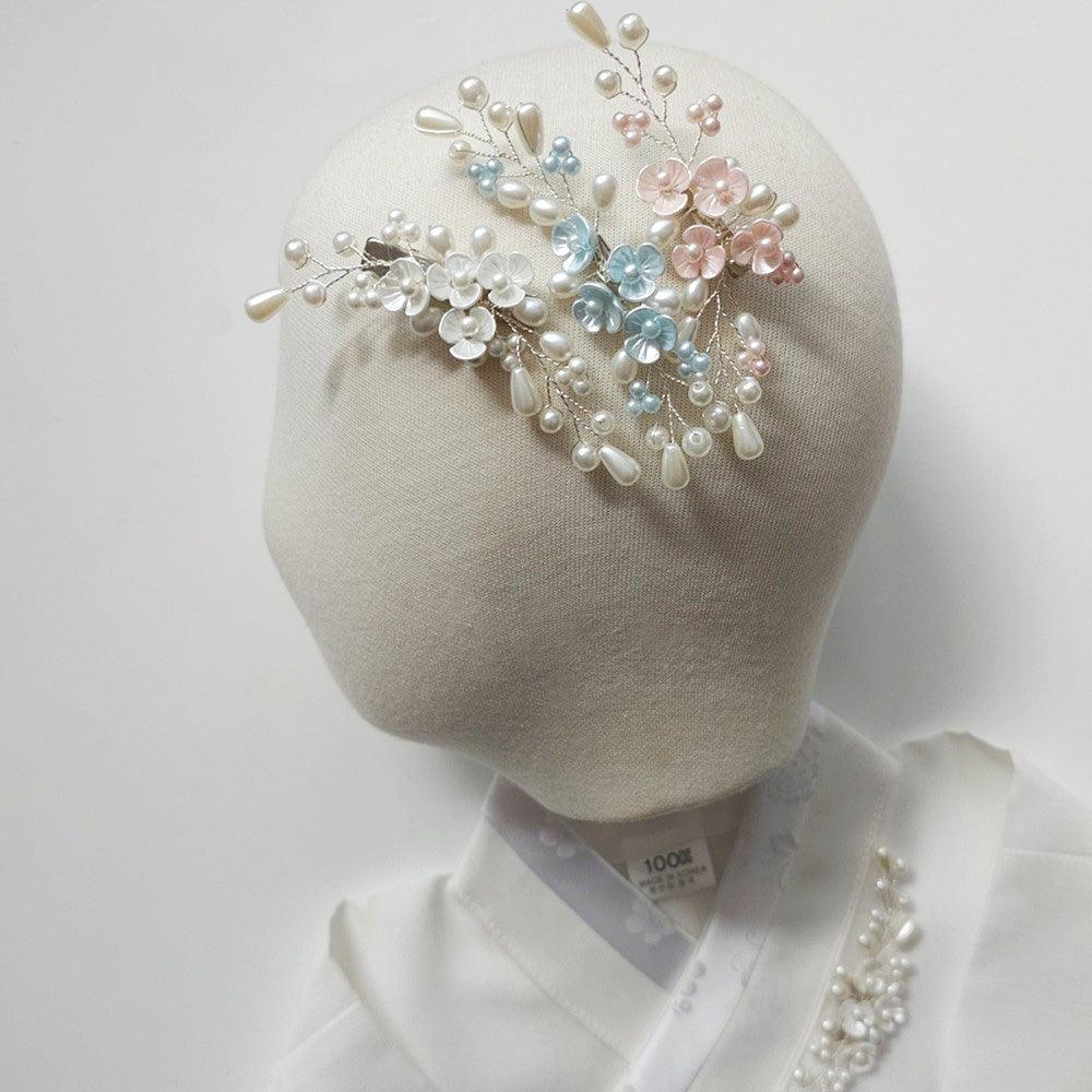 Dami Mini Floral Hairpin - Native Korean